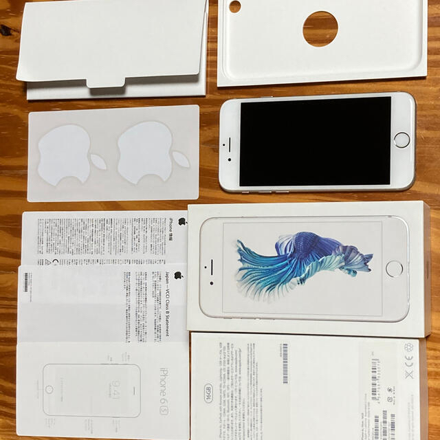 Apple  iPhone 6S 16G （美品に近い）箱あり