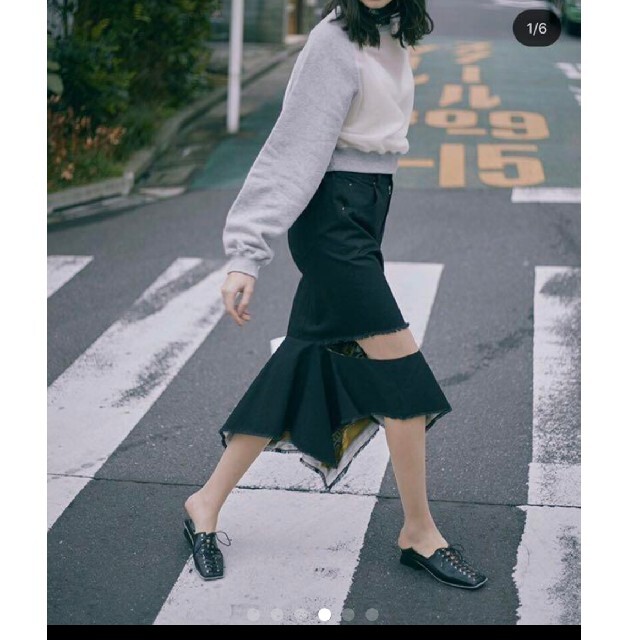Ameri vintage　eddita flip skirt