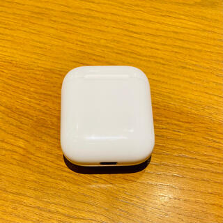 アップル(Apple)の中古 AirPods 第一世代 充電ケースのみ(ヘッドフォン/イヤフォン)