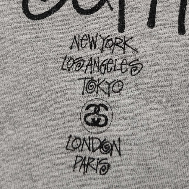 SOPHNET.(ソフネット)の【ほぼ新品】SOPH.×STUSSY TシャツグレーL サイズ メンズのトップス(Tシャツ/カットソー(半袖/袖なし))の商品写真