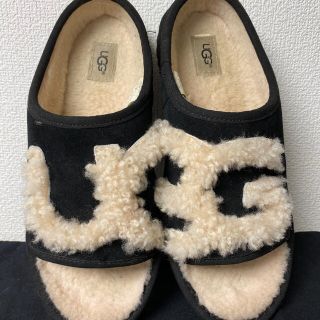 アグ(UGG)のUGG モコモコ　サンダル(スリッポン/モカシン)