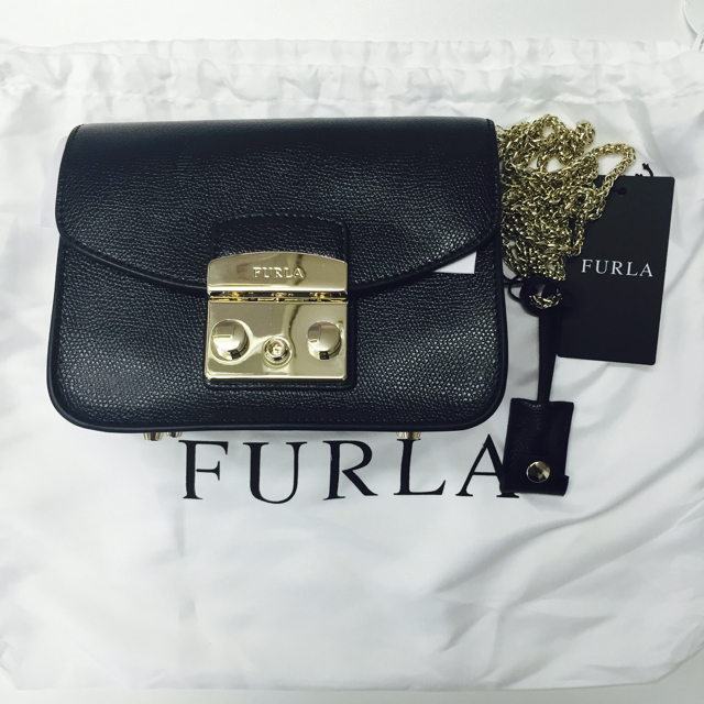 Furla(フルラ)の新品フルラ メトロポリスbcu6 黒色 レディースのバッグ(ショルダーバッグ)の商品写真