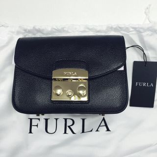 フルラ(Furla)の新品フルラ メトロポリスbcu6 黒色(ショルダーバッグ)