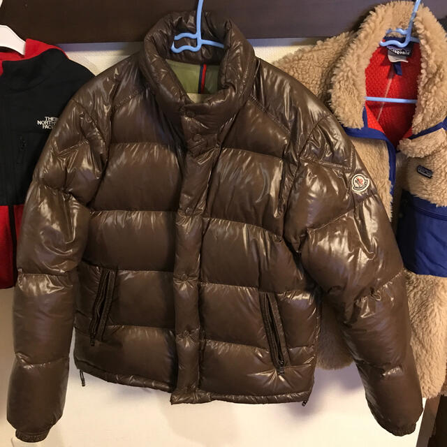 MONCLER(モンクレール)の値下げモンクレール  ダウン メンズのジャケット/アウター(ダウンジャケット)の商品写真