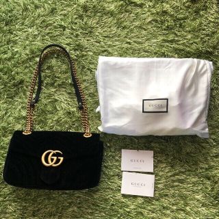 グッチ(Gucci)のグッチのマーモント　ベルベット　チェーンショルダーバッグ(ショルダーバッグ)