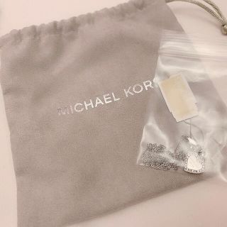 マイケルコース(Michael Kors)のMICHAEL KORS ネックレス　ハートペンダント(ネックレス)