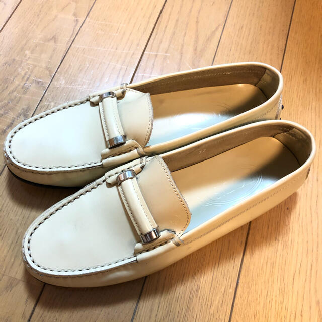 TOD'S(トッズ)のTOD‘S トッズ　パンプス レディースの靴/シューズ(ハイヒール/パンプス)の商品写真