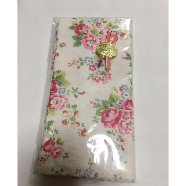 Cath Kidston(キャスキッドソン)の新品　キャスキッドソン　ランチョンマット　Cath Kidston フキン インテリア/住まい/日用品のキッチン/食器(テーブル用品)の商品写真