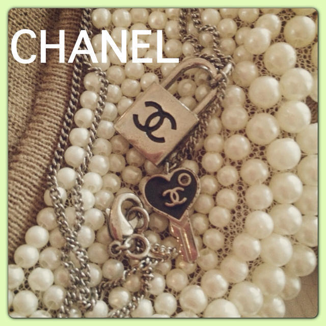 CHANEL(シャネル)のメール便送料込み！CHANELネックレス レディースのアクセサリー(ネックレス)の商品写真