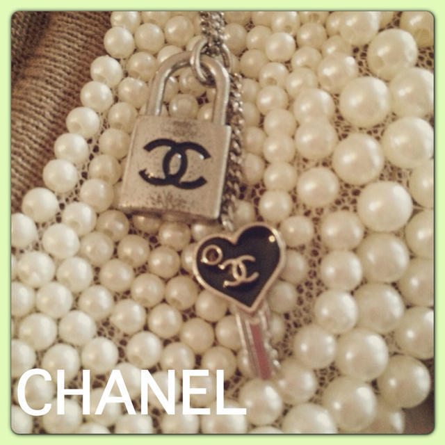 CHANEL(シャネル)のメール便送料込み！CHANELネックレス レディースのアクセサリー(ネックレス)の商品写真