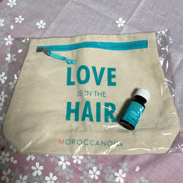 Moroccan oil(モロッカンオイル)のモロッカンオイル10ml  ポーチセット コスメ/美容のヘアケア/スタイリング(トリートメント)の商品写真