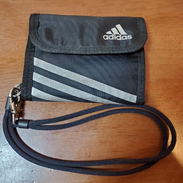 adidas(アディダス)のアディダス　adidas　折財布 メンズのファッション小物(折り財布)の商品写真