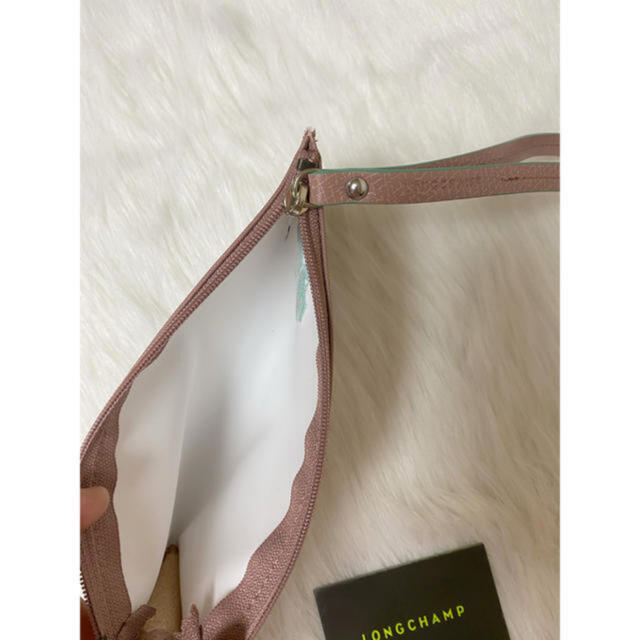 LONGCHAMP(ロンシャン)のロンシャン　ポーチ　ストラップポーチ小物入れ　ルプルアージュ　財布　セール レディースのファッション小物(ポーチ)の商品写真