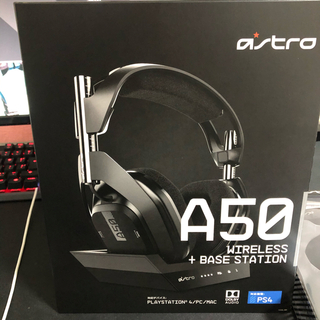 Astro A50 ワイヤレスヘッドセットPS4/PC(ヘッドフォン/イヤフォン)