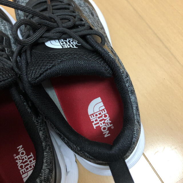 THE NORTH FACE(ザノースフェイス)のノースフェイス　スニーカー23.5サイズ　美品 レディースの靴/シューズ(スニーカー)の商品写真