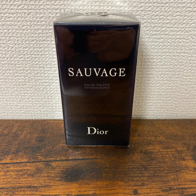 Christian Dior(クリスチャンディオール)のクリスチャンディオール ソヴァージュ  オードトワレ 60ml   香水 コスメ/美容の香水(ユニセックス)の商品写真