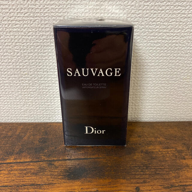 Christian Dior(クリスチャンディオール)のクリスチャンディオール ソヴァージュ  オードトワレ 60ml   香水 コスメ/美容の香水(ユニセックス)の商品写真