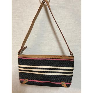 バーバリー(BURBERRY)の【ハナ様専用】Burberry クラッチバッグ　ポーチ　(クラッチバッグ)