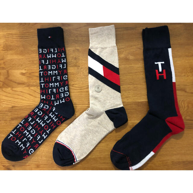 TOMMY HILFIGER(トミーヒルフィガー)の新品トミーヒルフィガーTOMMY HILFIGERメンズソックス3足セット339 メンズのレッグウェア(ソックス)の商品写真