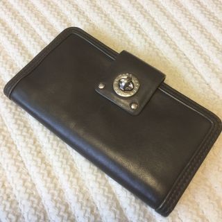 マークバイマークジェイコブス(MARC BY MARC JACOBS)のMARC BY MARC JACOBS 長財布(長財布)