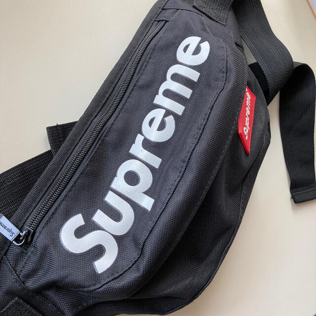 Supreme(シュプリーム)のsupremeボディバッグ(値引きしました) レディースのバッグ(ボディバッグ/ウエストポーチ)の商品写真