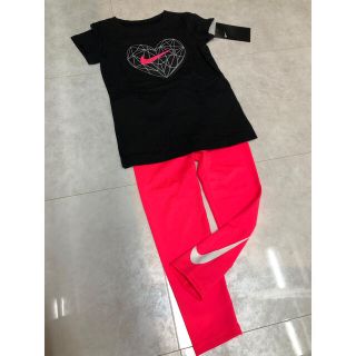 ナイキ(NIKE)の【新品・タグ付き】NIKEセット売り　NIKETシャツ　NIKEレギンス(Tシャツ/カットソー)