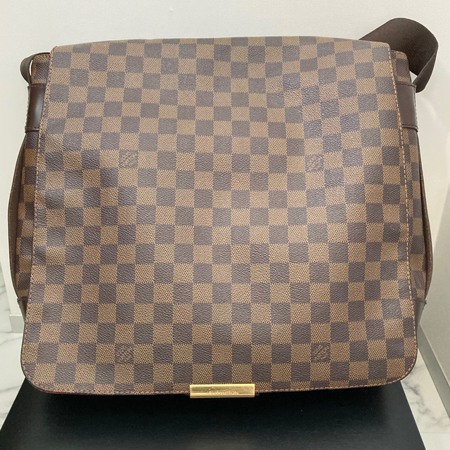 LOUIS VUITTON(ルイヴィトン)のルイヴィトン　バスティーユ メンズのバッグ(ショルダーバッグ)の商品写真