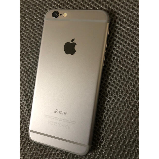 Apple(アップル)の【美品】iPhone6 64GB docomo バッテリー容量100% スマホ/家電/カメラのスマートフォン/携帯電話(スマートフォン本体)の商品写真