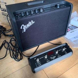 フェンダー(Fender)のfender mustang GT-40 ギターアンプ(ギターアンプ)