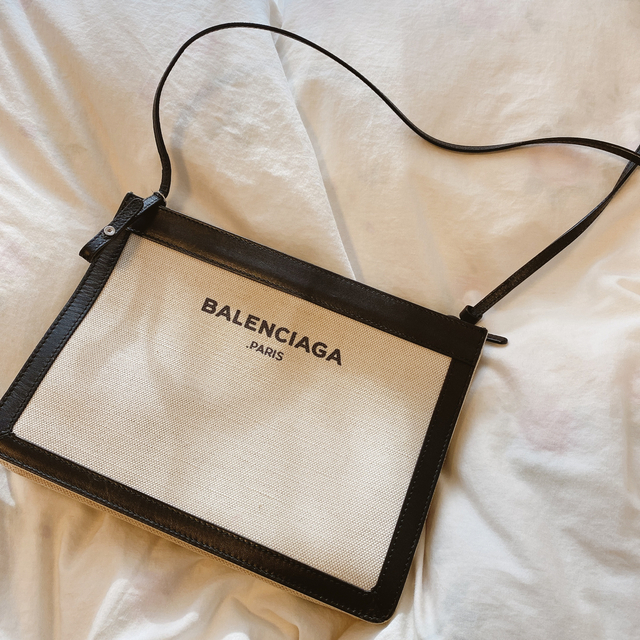 Balenciaga(バレンシアガ)の確実正規品 バレンシアガ バック ショルダー レディースのバッグ(ショルダーバッグ)の商品写真