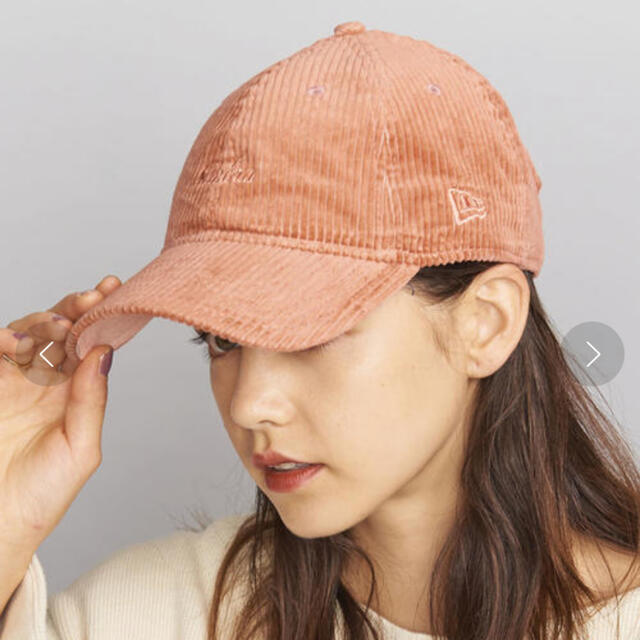 NEW ERA(ニューエラー)のnew era コーデュロイキャップ レディースの帽子(キャップ)の商品写真