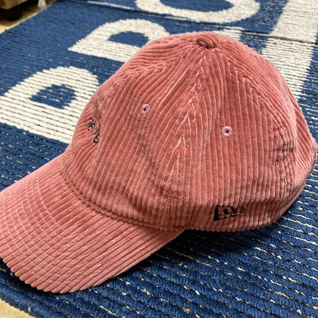 NEW ERA(ニューエラー)のnew era コーデュロイキャップ レディースの帽子(キャップ)の商品写真