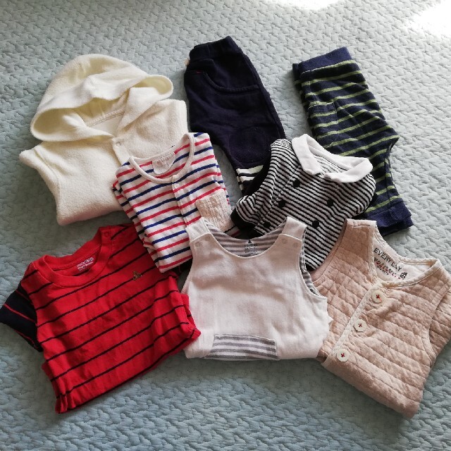 babyGAP(ベビーギャップ)の男の子　ロンパース60-70 6m-12m まとめ売り　冬服　出産準備 キッズ/ベビー/マタニティのベビー服(~85cm)(ロンパース)の商品写真