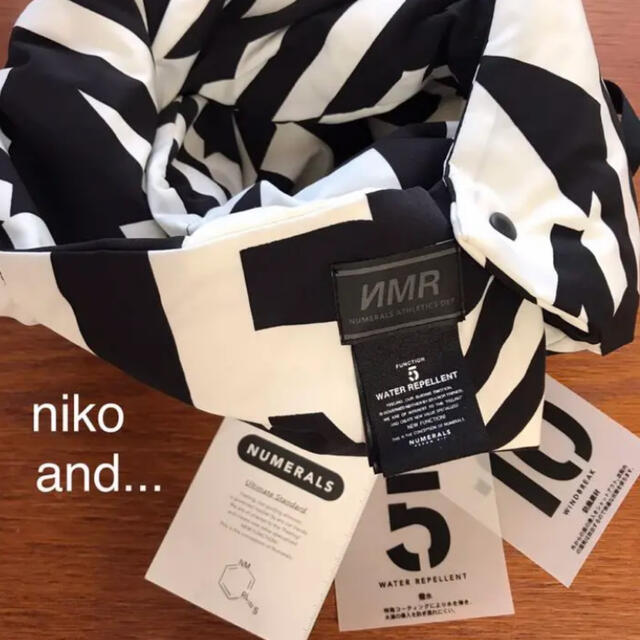 niko and...(ニコアンド)のニコアンド/ヌメラルズ/Niko and…/ダウンマフラー メンズのファッション小物(マフラー)の商品写真