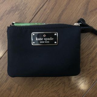 ケイトスペードニューヨーク(kate spade new york)の黒カード入れ(パスケース/IDカードホルダー)