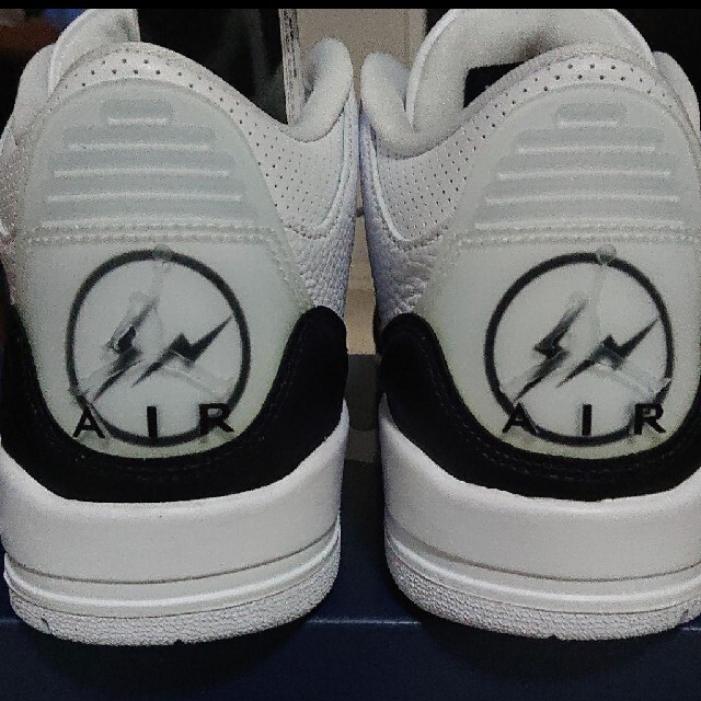 FRAGMENT DESIGN × AIR JORDAN 3