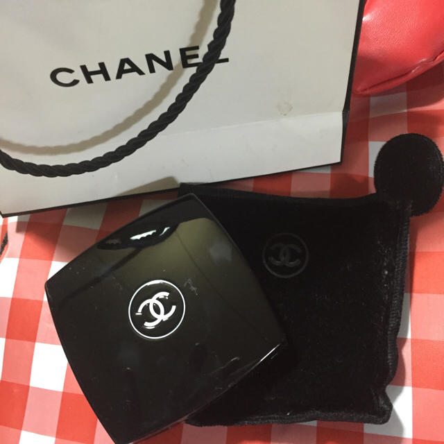 CHANEL(シャネル)のCHANEL ジュコントゥラスト チーク コスメ/美容のベースメイク/化粧品(チーク)の商品写真