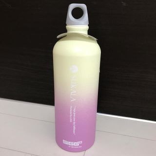 シグ(SIGG)のラバ　オリジナルボトル【SAKURA】SAKURA×SIGG(ヨガ)