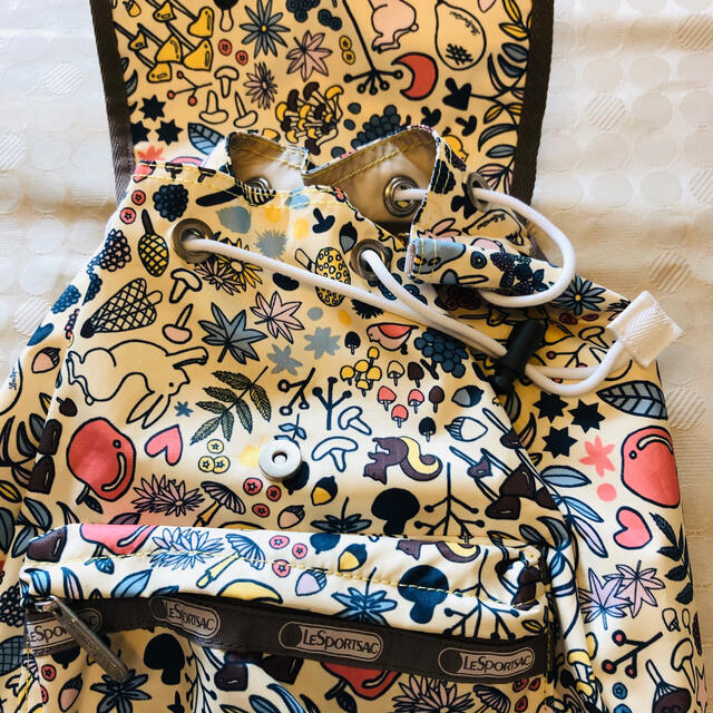 LeSportsac(レスポートサック)の新品未使用　レスポートサック　ミニリュック　子供　ママバッグ レディースのバッグ(リュック/バックパック)の商品写真