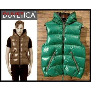 デュベティカ ダウンベスト メンズ の通販 100点以上 Duveticaのメンズを買うならラクマ デュベティカ ダウンベスト メンズ の通販 100点以上 Duveticaのメンズを買うならラクマ