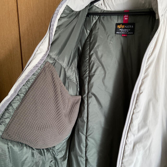 WILDTHINGS(ワイルドシングス)のecwcs level7 primaloft alpha industries メンズのジャケット/アウター(ダウンジャケット)の商品写真