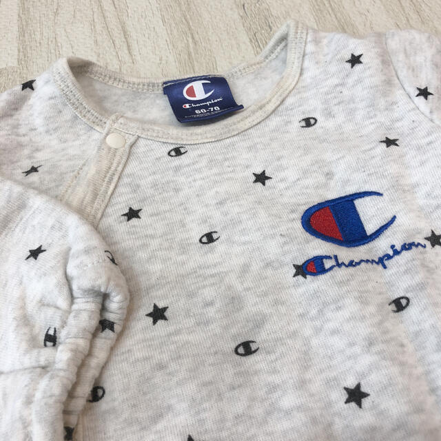 Champion(チャンピオン)のChampion長袖ロンパース キッズ/ベビー/マタニティのベビー服(~85cm)(ロンパース)の商品写真