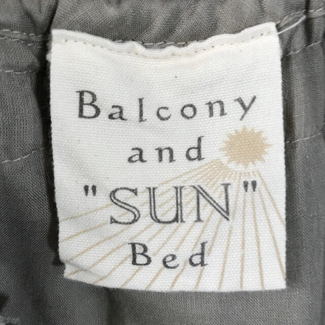 Balcony and Bed(バルコニーアンドベット)のBalcony and SUN Bed プルオーバー レディースのトップス(シャツ/ブラウス(長袖/七分))の商品写真