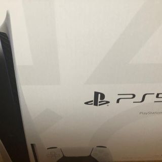 プレイステーション(PlayStation)のPlayStation5 通常盤　送料込(家庭用ゲーム機本体)