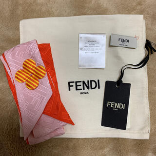 フェンディ(FENDI)のFENDIラッピー　　ピーカブー(バンダナ/スカーフ)