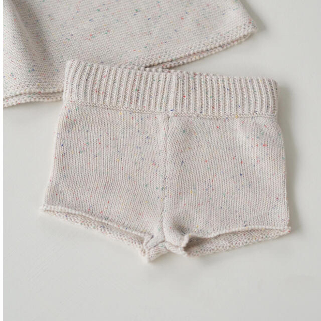 Caramel baby&child (キャラメルベビー&チャイルド)の新品　millk sprinkle knit ニットショートパンツ　2y キッズ/ベビー/マタニティのキッズ服女の子用(90cm~)(ニット)の商品写真