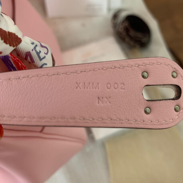 Hermes(エルメス)のお値下げ♡HERMES LINDY 30 rose sakura レディースのバッグ(ハンドバッグ)の商品写真