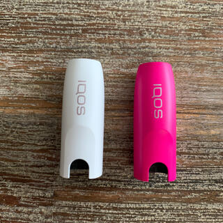 アイコス(IQOS)のiQOS2.4Plus キャップ2点セット ホワイト&ピンク(タバコグッズ)