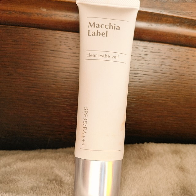 Macchia Label(マキアレイベル)のマキアレイベル 薬用クリアエステヴェール 美容液ファンデ ナチュラル 25ml コスメ/美容のベースメイク/化粧品(ファンデーション)の商品写真