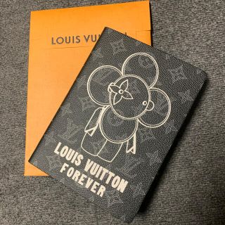 ルイヴィトン(LOUIS VUITTON)の新品LOUIS VUITTON 限定ノート メモ帳 ヴィヴィエンヌ (ノート/メモ帳/ふせん)